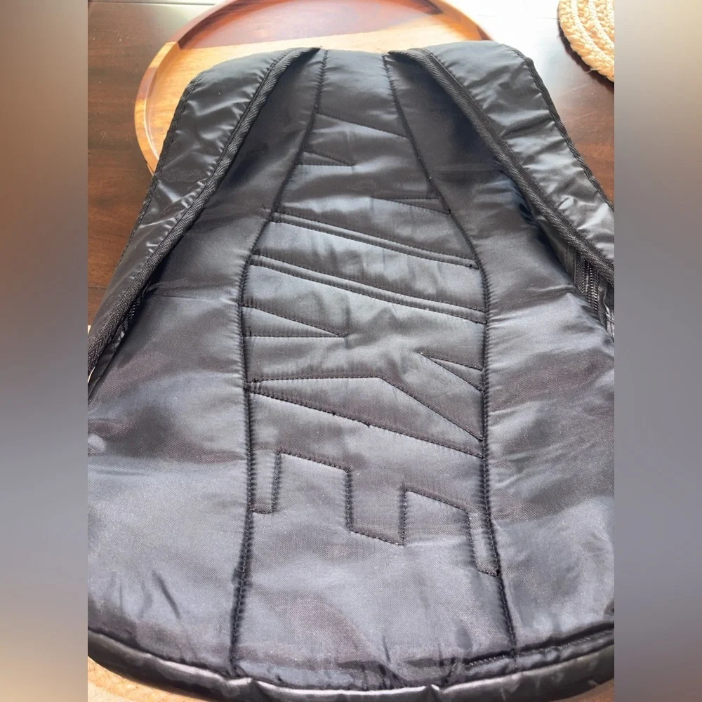 WAKE FOREST NIKE BACKPACK BOOKBAG LARGE VERY NICE CONDITION